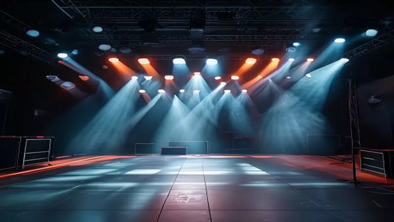 Hậu trường concert đình đám bị lộ khiến fan ngỡ ngàng